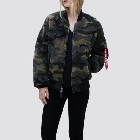 Alpha Industries L-2B Sherpa Reversible Camo and Black Flight Bomber Jacket - Picture 12 of 12